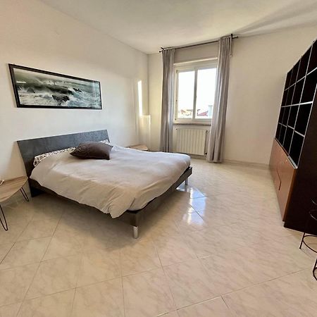 Lmhouse Appartement Arma di Taggia Buitenkant foto