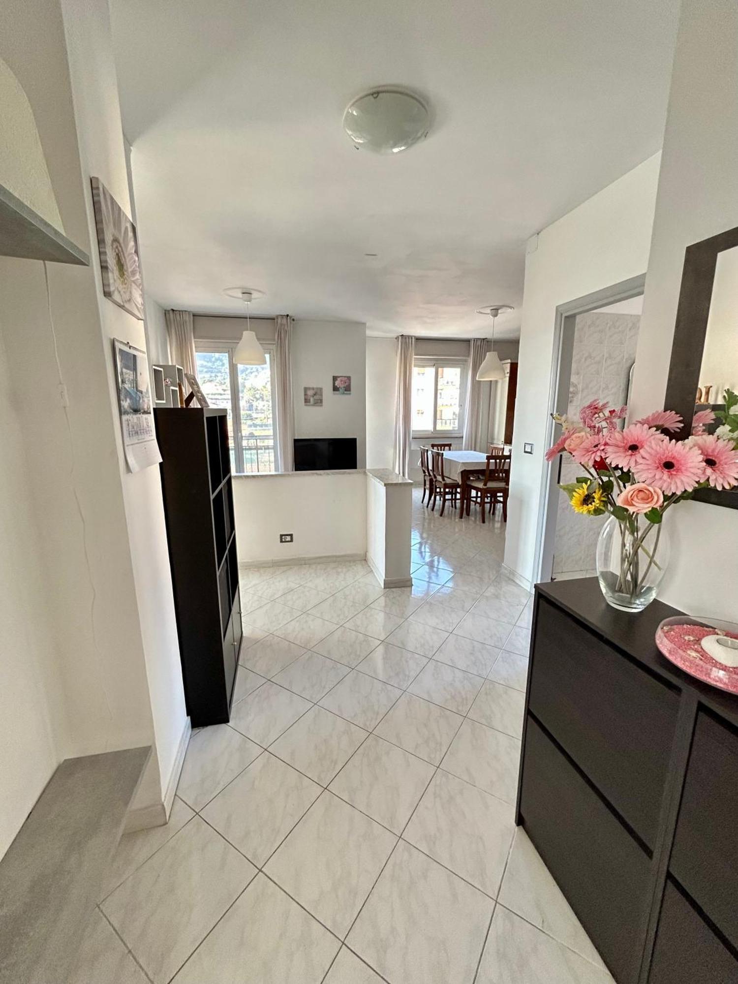 Lmhouse Appartement Arma di Taggia Buitenkant foto